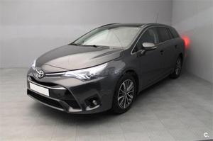 TOYOTA Avensis D BUSINESS TS 5p.