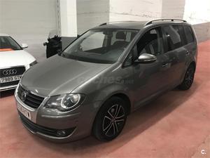 VOLKSWAGEN Touran 2.0 TDI 140cv Advance 5p.