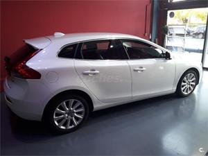 VOLVO V D3 Summum 5p.