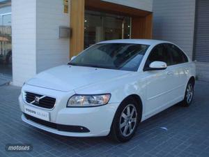 Volvo S 40