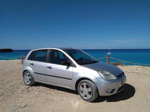 FORD Fiesta 1.6 Trend -02