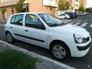 Renault Clio Base Authentique 1.2 5p. -04