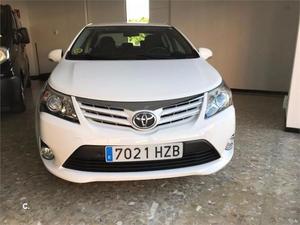 Toyota Avensis 120d Comfort Cross Sport 5p. -14