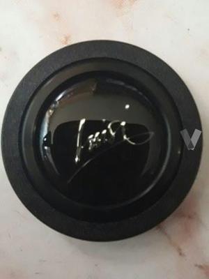 embellecedor luisi para volante