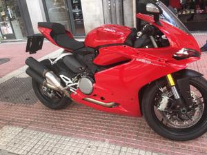 DUCATI  Panigale S -16