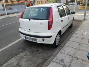 FIAT Punto v Dynamic -03