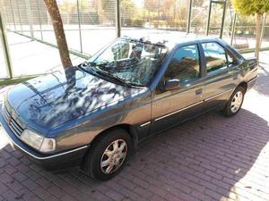 PEUGEOT  GRI EMBASSY 2.0 4p.