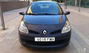 RENAULT Clio Authentique v 5p.