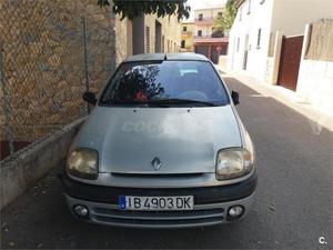 Renault Clio Rt 1.4 3p. -99