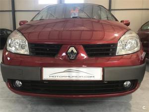 Renault Grand Scenic Dynamique 7 Plazas 1.9dci Eu4 5p. -06