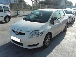 Toyota Auris 2.0 D4d Sol 5p. -07