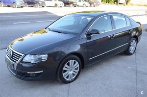 VOLKSWAGEN Passat 2.0 TDI 170cv DPF Advance DSG 4p.