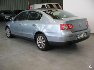 VOLKSWAGEN Passat 2.0 TDI Advance 4p.