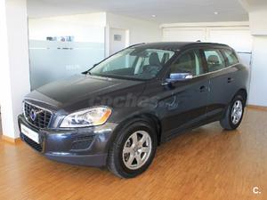 VOLVO XC D3 Momentum Auto 5p.