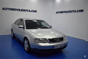 AUDI A6 2.5 TDI 4p.