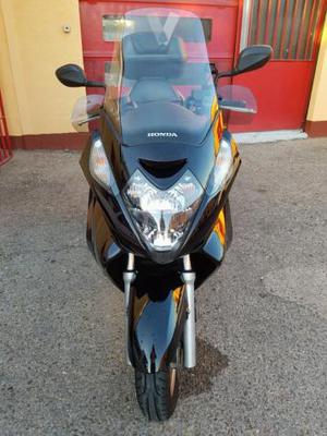 HONDA SILVER WING 600 ABS (