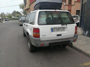 JEEP Grand Cherokee LAREDO 4.0 AUTO -97