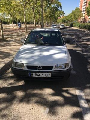 OPEL Astra 1.6 MERIT -96