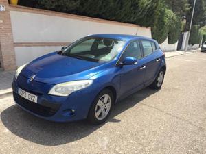 RENAULT Mégane Authentique 1.5dCi 85cv eco2 -10