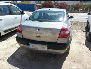 Renault Megane Sedan Confort Dynamique 1.9dci 4p. -03