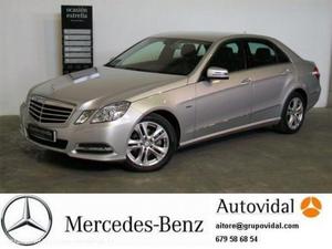 SE VENDE MERCEDES-BENZ CLASE E 200 CDI BLUEEFFICIENCY