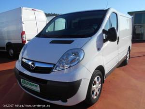 SE VENDE OPEL VIVARO 2.0 CDTI 115 CV FURGON L1-H1 - VIGO -