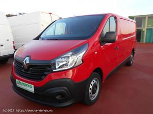 SE VENDE RENAULT TRAFIC FURGON 90 CV L2-H1 - VIGO -