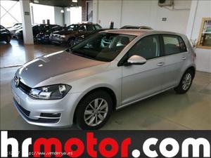 SE VENDE VOLKSWAGEN GOLF 1.6TDI CR BMT BLUEMOTION -