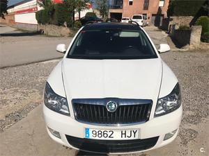 SKODA Octavia Combi 1.6 TDI CR Collection 5p.