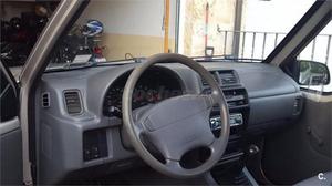 Suzuki Vitara 2.0hdi Mtop Lujo Aa 3p. -03