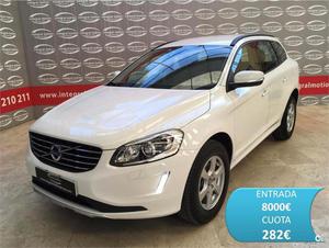 VOLVO XC D3 Kinetic 5p.