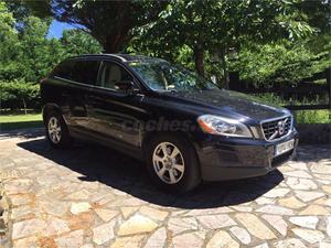 VOLVO XC D3 Momentum Auto 5p.