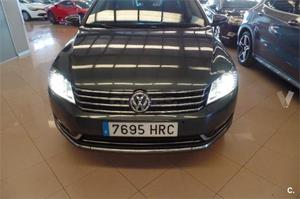 Volkswagen Passat Variant 2.0 Tdi 140cv Highline Bmot Tech