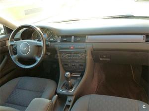 AUDI A6 1.9 TDI Seis Velocidades 4p.