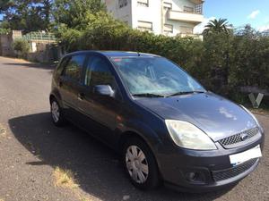 FORD Fiesta 1.4 TREND -06