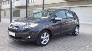 FORD Fiesta 1.4 Titanium 5p.