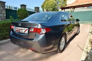 Honda Accord 2.2 Idtec Elegance 4p. -11