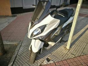 KYMCO Xciting 400i ABS -16