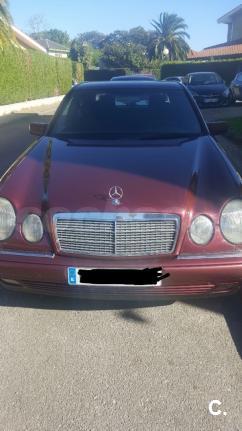 MERCEDES-BENZ Clase E E 230 CLASSIC 5p.