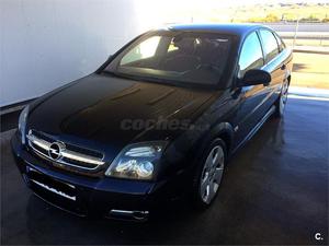 OPEL Vectra GTS 3.0 V6 CDTi 5p.