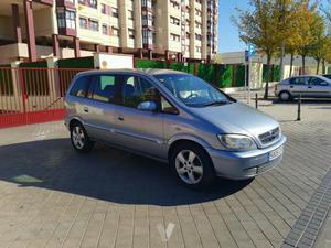 OPEL Zafira 2.0 Dti 16v Blue Line -04