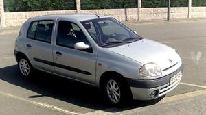 RENAULT Clio RXE V -00