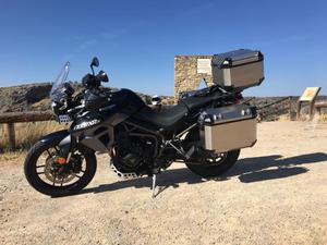 TRIUMPH TIGER 800 XR -16