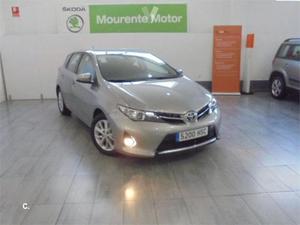 Toyota Auris 90d Active 5p. -13