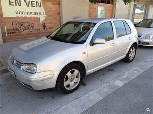 VOLKSWAGEN Golf 1.9 TDI CONCEPTLINE 5p.