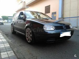 VOLKSWAGEN Golf 2.8 V6 4MOTION 5p.