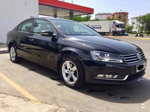 VOLKSWAGEN Passat 1.6 TDI 105cv BlueMotion 4p.