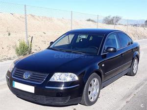 Volkswagen Passat 2.5 V6 Tdi Highline 4p. -02