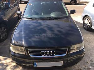 AUDI A3 1.8 AMBIENTE 3p.