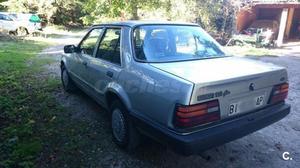 FORD Orion ORION 1.6 GHIA 4p.